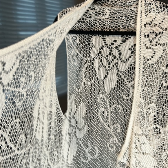 Cherie Bliss Crochet Lace Vest with fringes - Picture 3 of 8